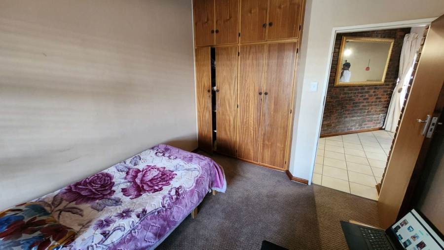 5 Bedroom Property for Sale in Universitas Free State